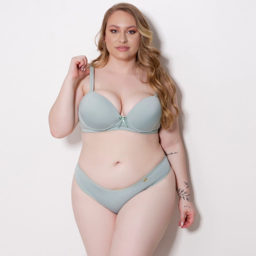 Conjunto Plus Size Básico